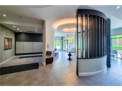 217-1 Redfern Avenue, Hamilton, ON - Indoor Photo Showing Other Room