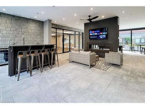 217-1 Redfern Avenue, Hamilton, ON - Indoor Photo Showing Other Room