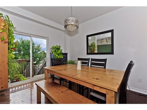 355 Hobbs Crescent, Milton, ON - Indoor Photo Showing Dining Room