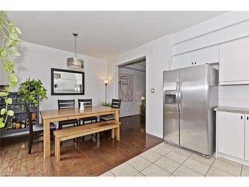 355 Hobbs Crescent, Milton, ON - Indoor Photo Showing Dining Room