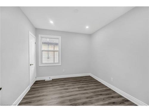 220 Grenfell Street, Hamilton, ON - Indoor Photo Showing Other Room