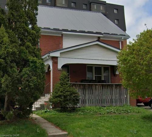 179 Regina Street N Waterloo, ON N2J 3B4