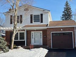 143 St James Street S Waterford, ON N0E 1Y0