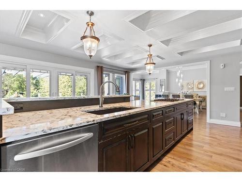 20 Grandy Lane, Cambridge, ON - Indoor Photo Showing Kitchen