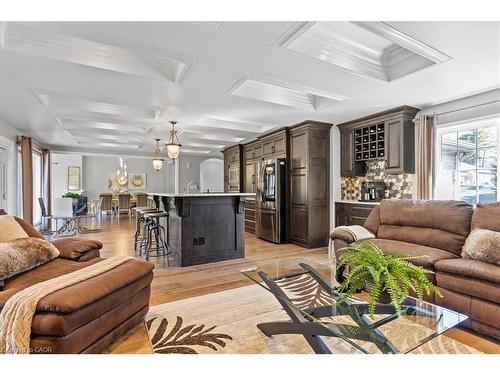 20 Grandy Lane, Cambridge, ON - Indoor Photo Showing Living Room