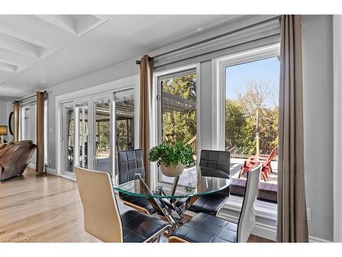 20 Grandy Lane, Cambridge, ON - Indoor Photo Showing Dining Room