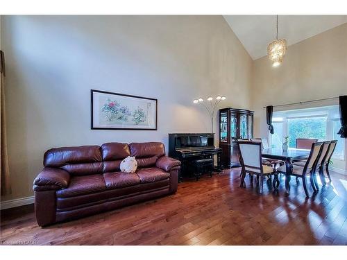 2 Citation Crescent, Hamilton, ON - Indoor