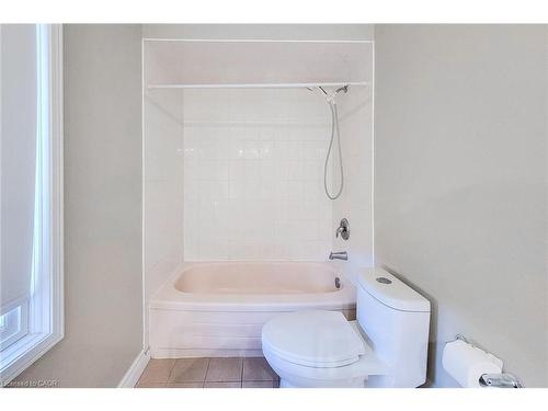 2 Citation Crescent, Hamilton, ON - Indoor Photo Showing Bathroom