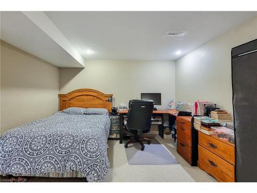 2 Citation Crescent, Hamilton, ON - Indoor