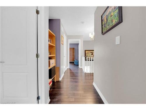 10 Edgewater Drive, Stoney Creek, ON - Indoor Photo Showing Other Room