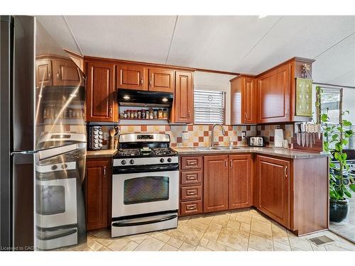 13 Spruce-4449 Milburough Line, Burlington, ON - Indoor Photo Showing Kitchen