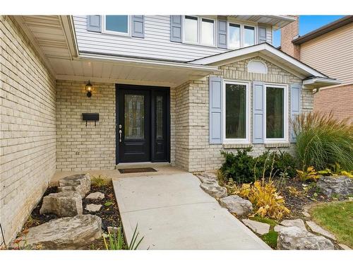 84 Chatterson Drive, Ancaster, ON - Outdoor