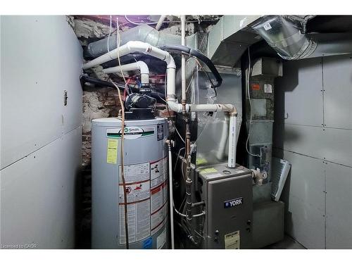 2-26 Barton Street W, Hamilton, ON - Indoor Photo Showing Basement