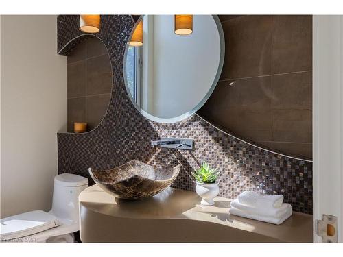 1540 Watersedge Road, Mississauga, ON - Indoor Photo Showing Bathroom