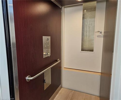 1540 Watersedge Road, Mississauga, ON - Indoor Photo Showing Other Room