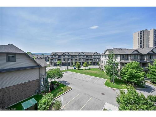 311-35 Southshore Crescent, Hamilton, ON - Outdoor