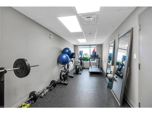311-35 Southshore Crescent, Hamilton, ON - Indoor Photo Showing Gym Room