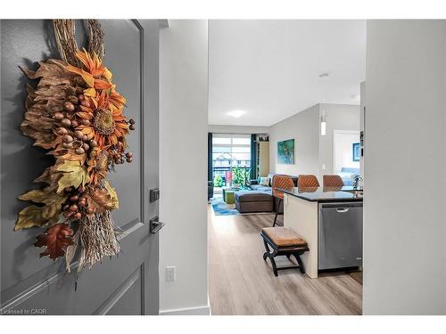 311-35 Southshore Crescent, Hamilton, ON - Indoor Photo Showing Other Room