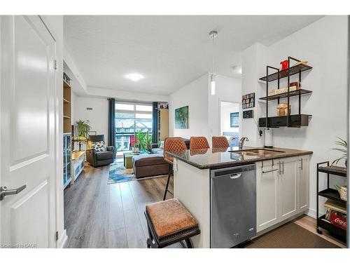 311-35 Southshore Crescent, Hamilton, ON - Indoor