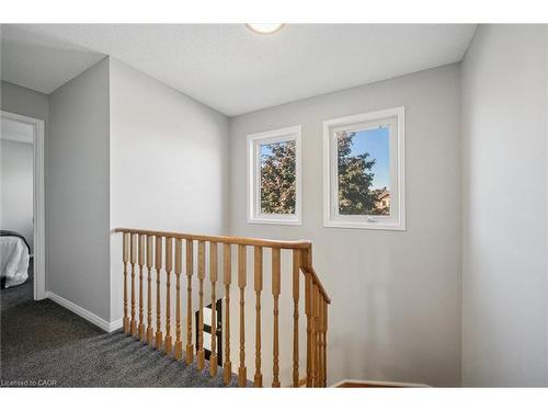 55 Enfield Drive, Cambridge, ON - Indoor Photo Showing Other Room