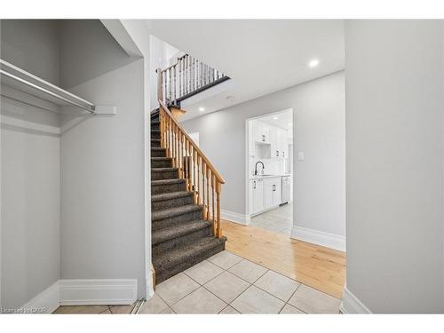 55 Enfield Drive, Cambridge, ON - Indoor Photo Showing Other Room