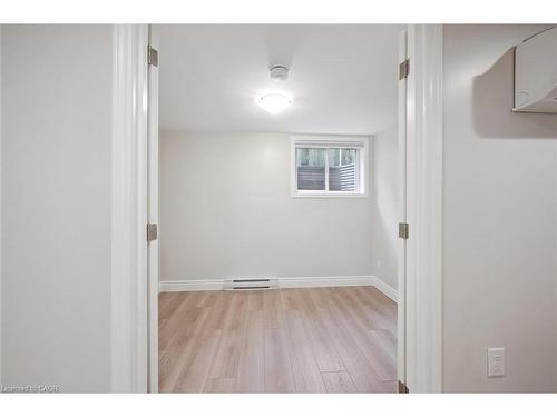 357 Grangewood Drive, Waterloo, ON - Indoor Photo Showing Other Room