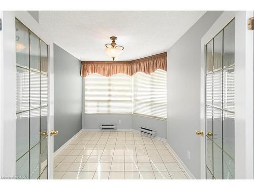 404-495 Highway 8, Stoney Creek, ON - Indoor Photo Showing Other Room