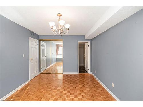 404-495 Highway 8, Stoney Creek, ON - Indoor Photo Showing Other Room