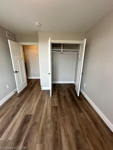 39-40 Walker Road, Ingersoll, ON - Indoor Photo Showing Other Room