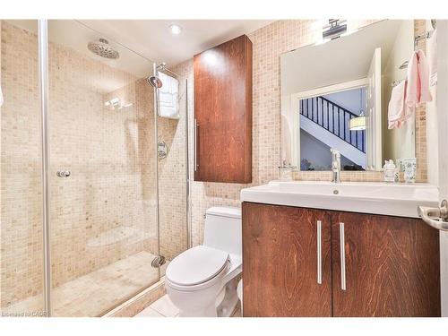 404-185 Robinson Street, Oakville, ON - Indoor Photo Showing Bathroom