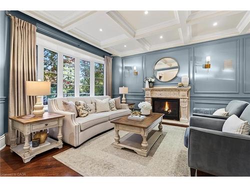 172 Boxley Road, Burlington, ON - Indoor Photo Showing Living Room With Fireplace