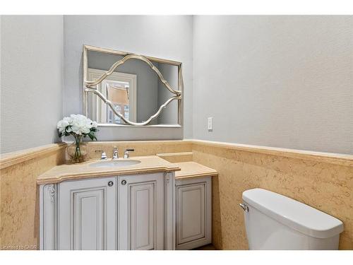 172 Boxley Road, Burlington, ON - Indoor Photo Showing Bathroom