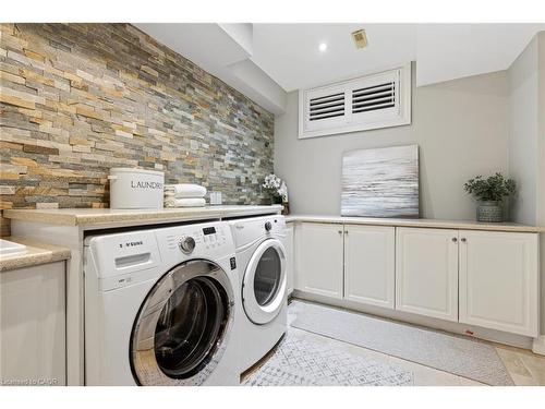 172 Boxley Road, Burlington, ON - Indoor Photo Showing Laundry Room