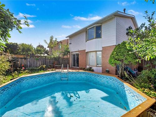 635 Rexford Drive, Hamilton, ON - Outdoor With In Ground Pool With Backyard