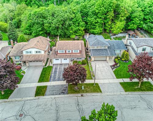 65 Trailview Drive, Kitchener, ON - Outdoor