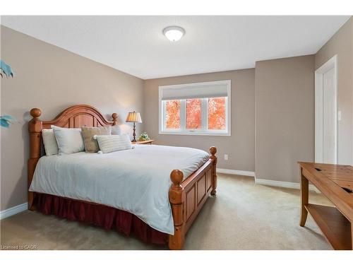 518 Sandcherry Drive, Burlington, ON - Indoor Photo Showing Bedroom