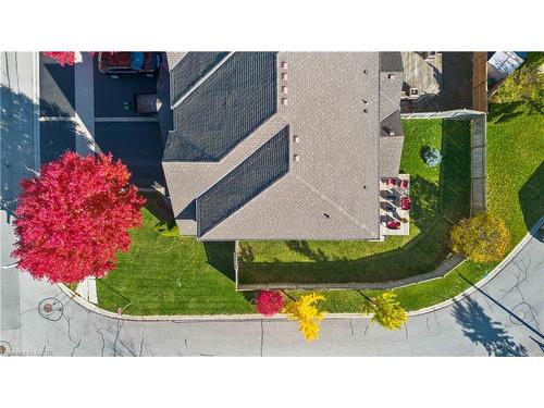 518 Sandcherry Drive, Burlington, ON - Outdoor