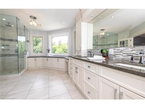163 Wheelihan Way, Milton, ON - Indoor Photo Showing Bathroom