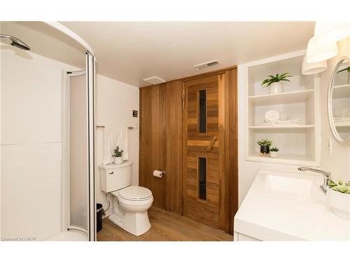163 Wheelihan Way, Milton, ON - Indoor Photo Showing Bathroom
