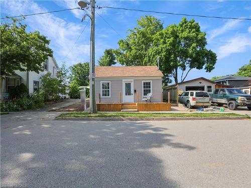 79 Sunnyhill Road, Cambridge, ON - Outdoor