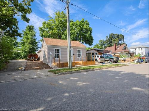 79 Sunnyhill Road, Cambridge, ON - Outdoor