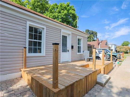 79 Sunnyhill Road, Cambridge, ON - Outdoor With Exterior