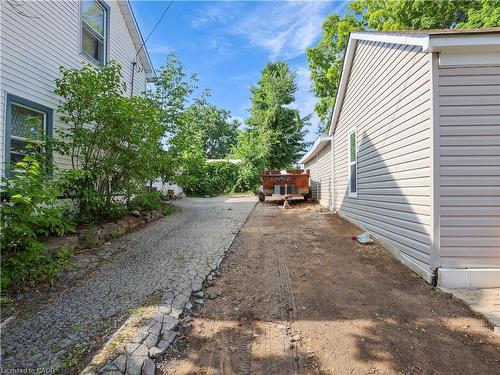 79 Sunnyhill Road, Cambridge, ON - Outdoor