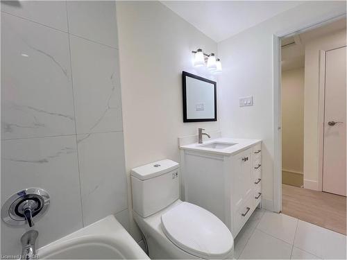 K75-223 Pioneer Drive, Kitchener, ON - Indoor Photo Showing Bathroom