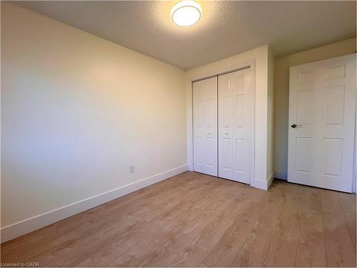 K75-223 Pioneer Drive, Kitchener, ON - Indoor Photo Showing Other Room