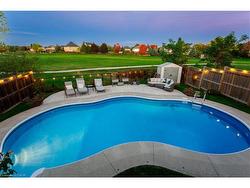 2913 Darien Road  Burlington, ON L7M 4K2