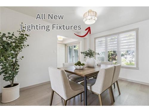 27-89 Woolwich Street, Waterloo, ON - Indoor Photo Showing Dining Room