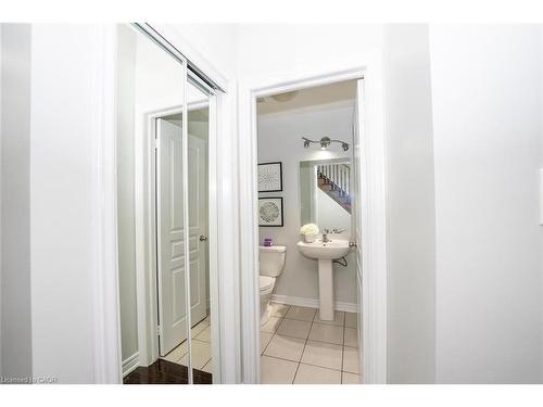 17 Primo Road, Brampton, ON - Indoor Photo Showing Bathroom