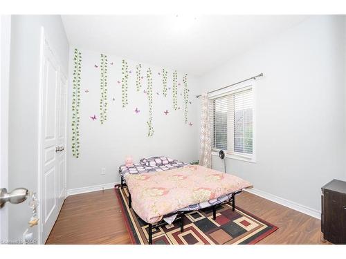 17 Primo Road, Brampton, ON - Indoor Photo Showing Bedroom