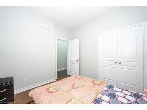 17 Primo Road, Brampton, ON - Indoor Photo Showing Bedroom